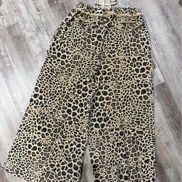 Easel Animal Print Wide Leg Pants - Picture 3 of 3